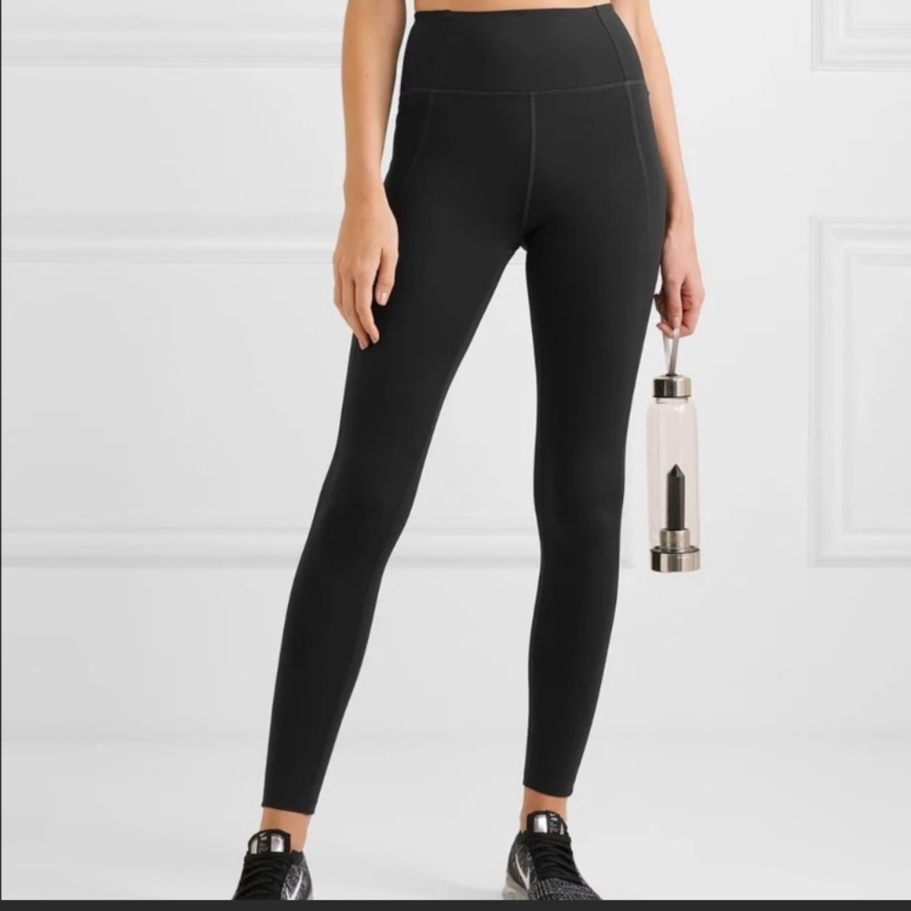The Girlfriend collective leggings, new with tags